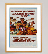 Load image into Gallery viewer, The Man With The Golden Gun (Daybill)