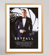 Load image into Gallery viewer, Skyfall (French)