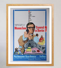 Load image into Gallery viewer, Funeral in Berlin