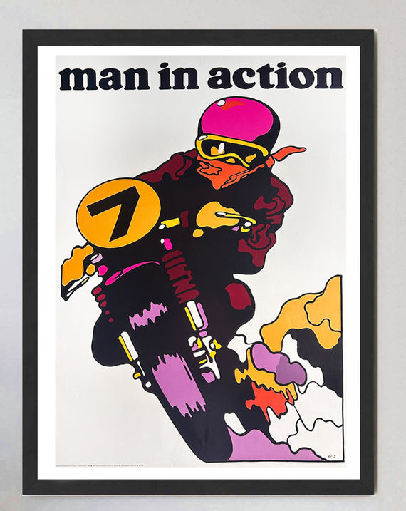 Man in Action - Motorcycle - Swierzy